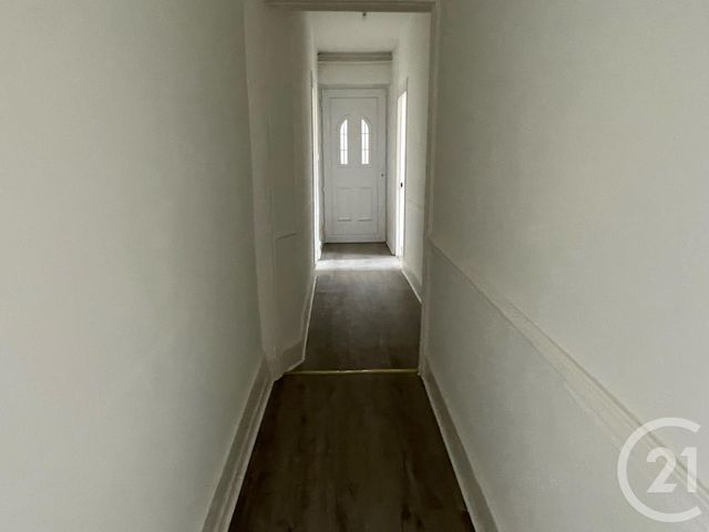 Afficher la photo en grand Maison à vendre - 9 pièces - 220,60 m2 - Sancoins - 18 - CENTRE