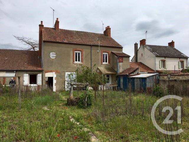 Afficher la photo en grand Maison à vendre - 9 pièces - 220,60 m2 - Sancoins - 18 - CENTRE