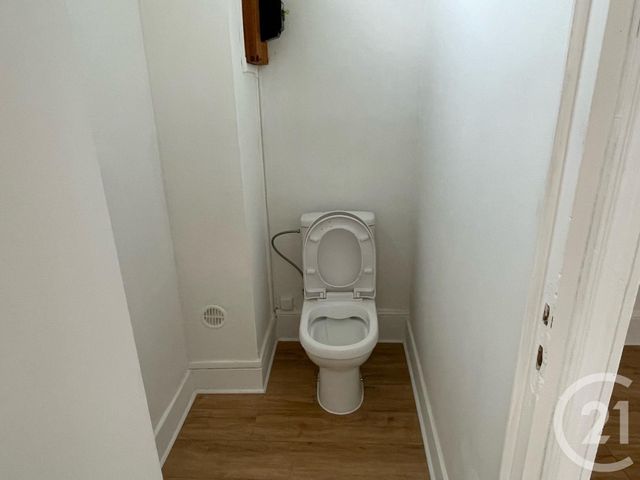 Afficher la photo en grand Maison à vendre - 9 pièces - 220,60 m2 - Sancoins - 18 - CENTRE