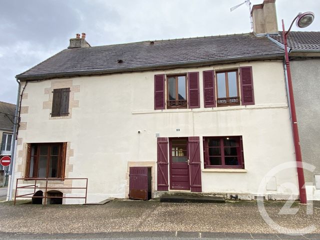 Maison à vendre ST PARIZE LE CHATEL
