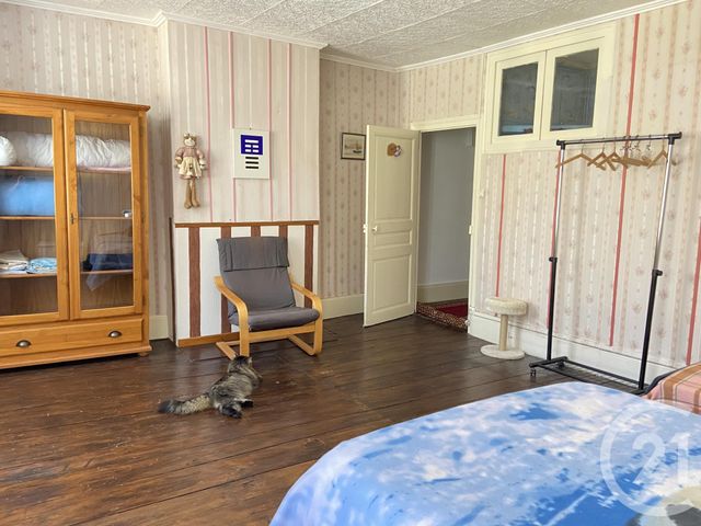 Afficher la photo en grand Maison à vendre - 6 pièces - 172 m2 - St Pierre Le Moutier - 58 - BOURGOGNE