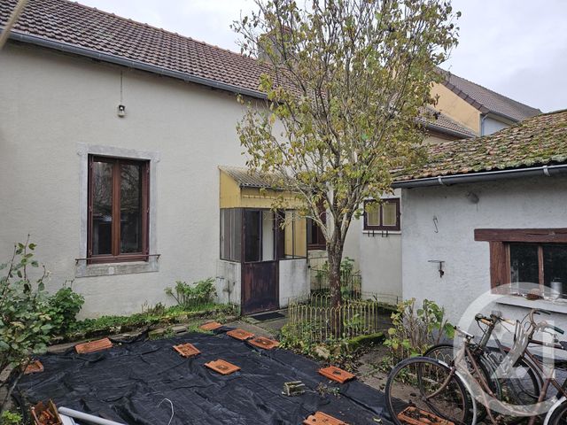 Maison à vendre - 3 pièces - 53 m2 - St Pierre Le Moutier - 58 - BOURGOGNE