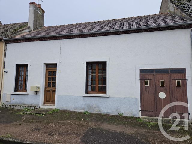 Maison à vendre - 3 pièces - 53 m2 - St Pierre Le Moutier - 58 - BOURGOGNE