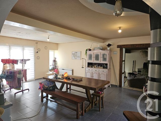 Maison à vendre - 6 pièces - 155 m2 - Mornay Berry - 18 - CENTRE