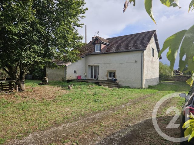 Maison à vendre - 6 pièces - 155 m2 - Mornay Berry - 18 - CENTRE