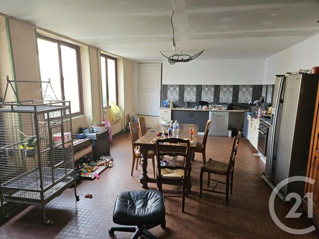 Afficher la photo en grand Maison à vendre - 10 pièces - 245 m2 - St Pierre Le Moutier - 58 - BOURGOGNE