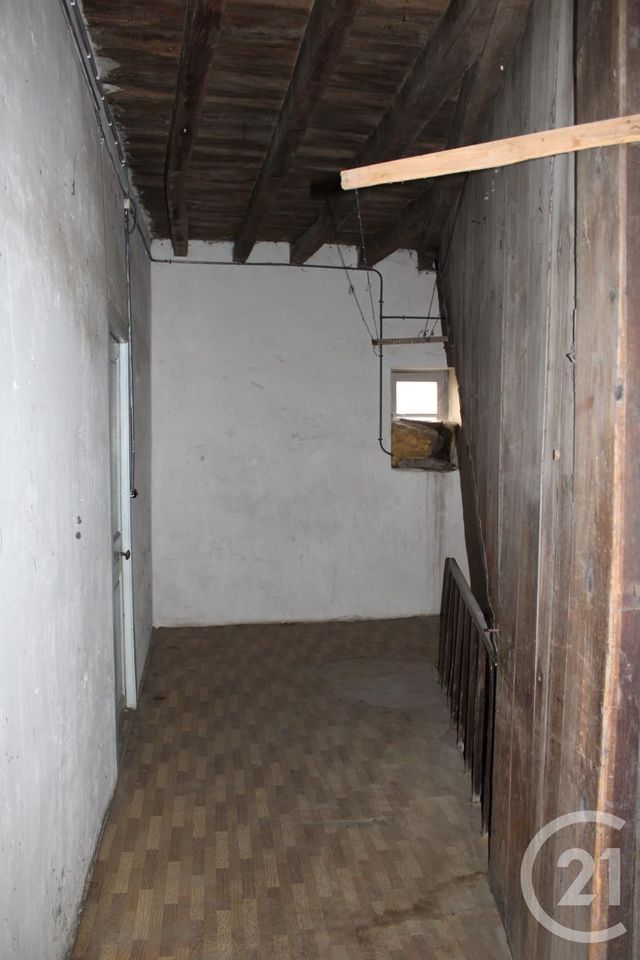 Afficher la photo en grand Maison à vendre - 9 pièces - 243 m2 - Sancoins - 18 - CENTRE