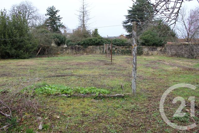 Afficher la photo en grand Maison à vendre - 9 pièces - 243 m2 - Sancoins - 18 - CENTRE