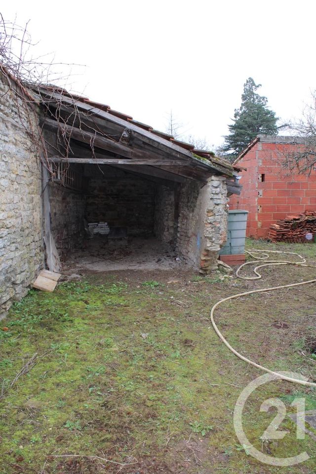 Afficher la photo en grand Maison à vendre - 9 pièces - 243 m2 - Sancoins - 18 - CENTRE