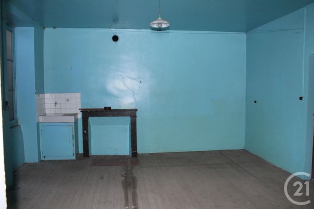 Afficher la photo en grand Maison à vendre - 9 pièces - 243 m2 - Sancoins - 18 - CENTRE