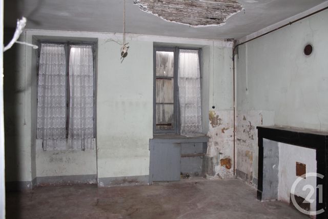 Afficher la photo en grand Maison à vendre - 9 pièces - 243 m2 - Sancoins - 18 - CENTRE