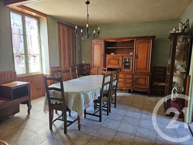 Maison &agrave; vendre - 5 pi&egrave;ces - 103 m2 - St Pierre Le Moutier - 58 - BOURGOGNE