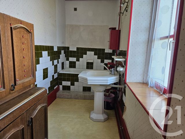 Maison &agrave; vendre - 5 pi&egrave;ces - 103 m2 - St Pierre Le Moutier - 58 - BOURGOGNE