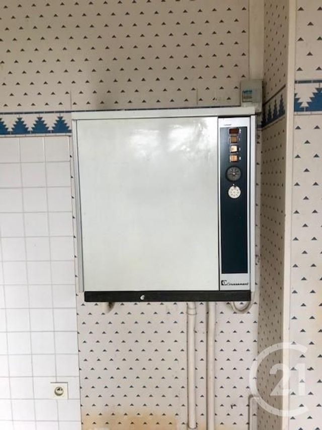 Afficher la photo en grand Maison à vendre - 8 pièces - 237,62 m2 - Blet - 18 - CENTRE