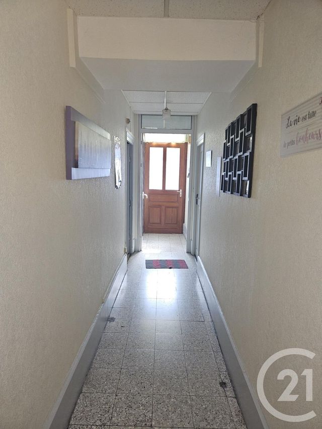 Afficher la photo en grand Maison à vendre - 6 pièces - 170 m2 - St Pierre Le Moutier - 58 - BOURGOGNE