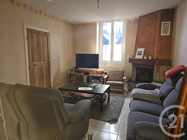 Afficher la photo en grand Maison à vendre - 6 pièces - 170 m2 - St Pierre Le Moutier - 58 - BOURGOGNE