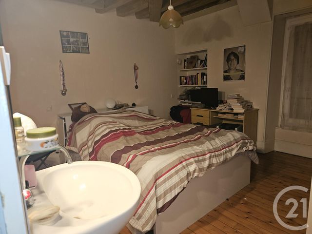 Afficher la photo en grand Maison à vendre - 6 pièces - 170 m2 - St Pierre Le Moutier - 58 - BOURGOGNE