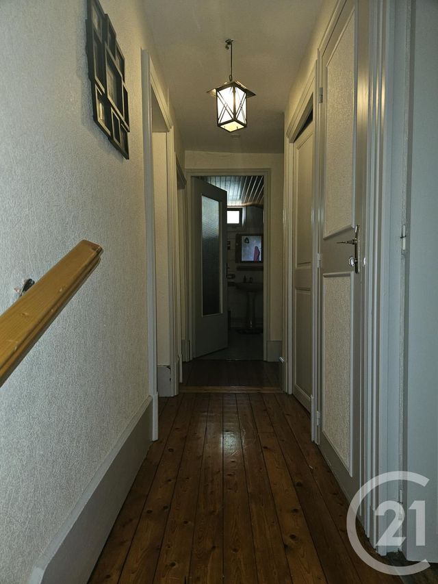 Afficher la photo en grand Maison à vendre - 6 pièces - 170 m2 - St Pierre Le Moutier - 58 - BOURGOGNE