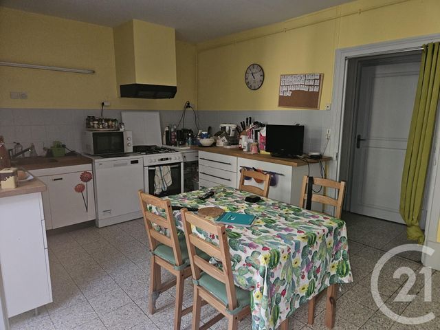 Afficher la photo en grand Maison à vendre - 6 pièces - 170 m2 - St Pierre Le Moutier - 58 - BOURGOGNE