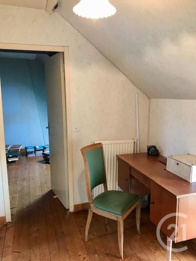 Afficher la photo en grand Maison à vendre - 6 pièces - 141,86 m2 - Neuilly En Dun - 18 - CENTRE