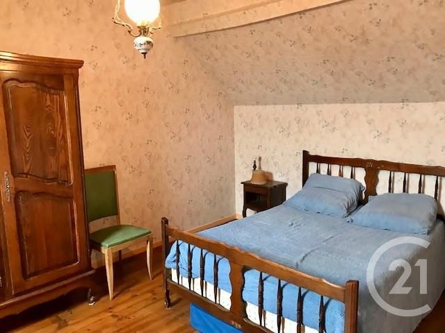 Afficher la photo en grand Maison à vendre - 6 pièces - 141,86 m2 - Neuilly En Dun - 18 - CENTRE