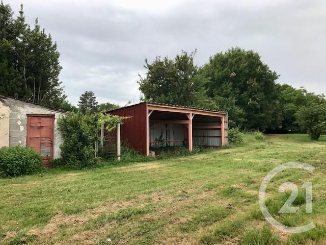 Afficher la photo en grand Maison à vendre - 6 pièces - 141,86 m2 - Neuilly En Dun - 18 - CENTRE