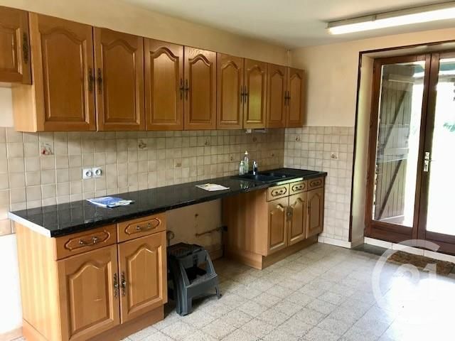 Afficher la photo en grand Maison à vendre - 6 pièces - 141,86 m2 - Neuilly En Dun - 18 - CENTRE