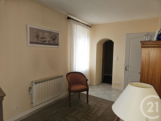Afficher la photo en grand Maison à vendre - 3 pièces - 83 m2 - St Pierre Le Moutier - 58 - BOURGOGNE