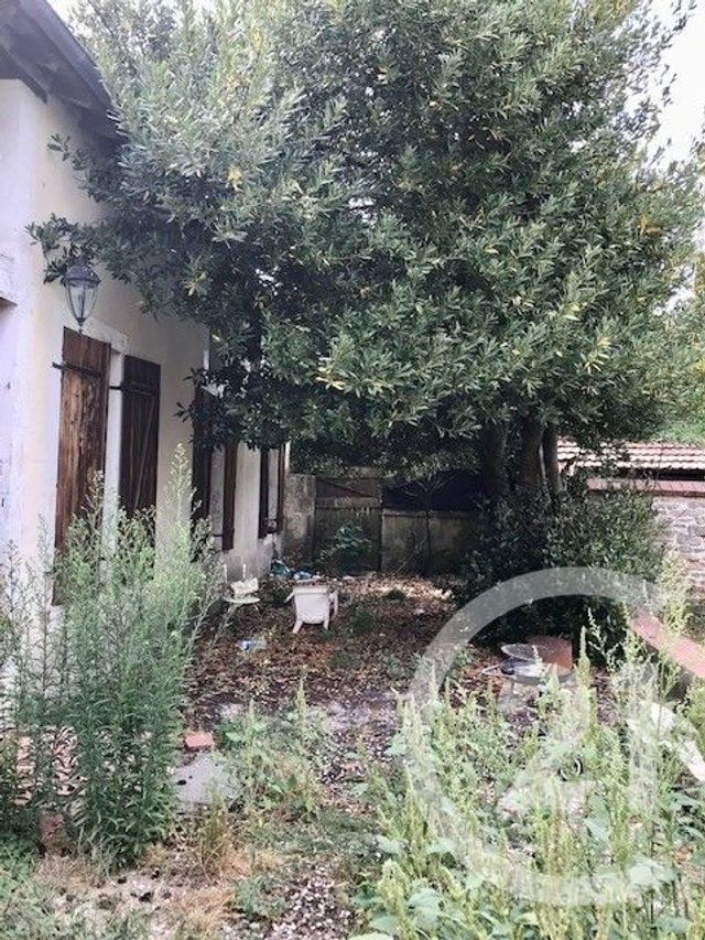 Afficher la photo en grand Maison à vendre - 7 pièces - 211,57 m2 - Sancoins - 18 - CENTRE