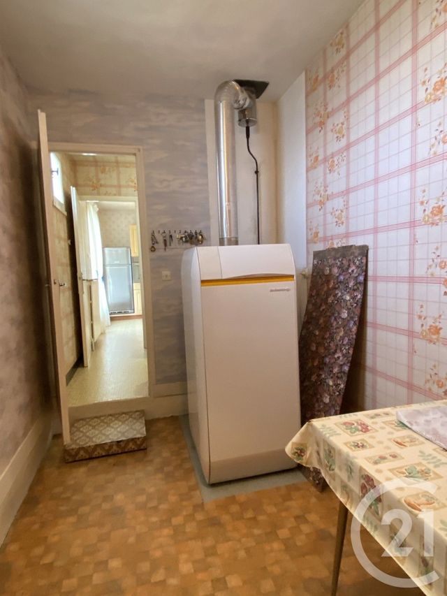 Maison &agrave; vendre - 8 pi&egrave;ces - 145 m2 - La Guerche Sur L Aubois - 18 - CENTRE