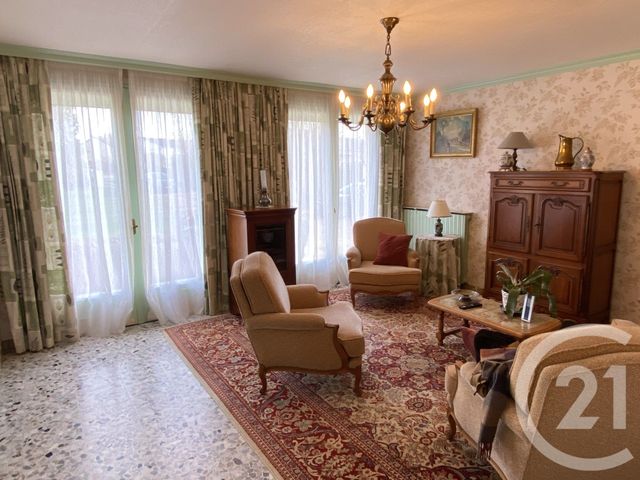 Maison &agrave; vendre - 8 pi&egrave;ces - 145 m2 - La Guerche Sur L Aubois - 18 - CENTRE