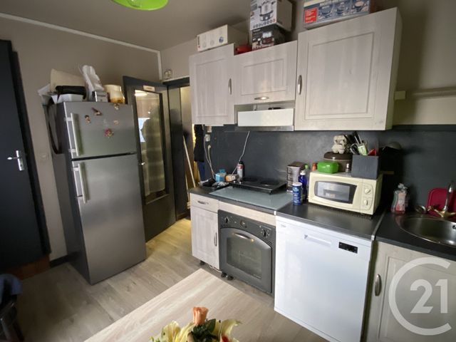 Maison à vendre - 7 pièces - 94 m2 - La Guerche Sur L Aubois - 18 - CENTRE