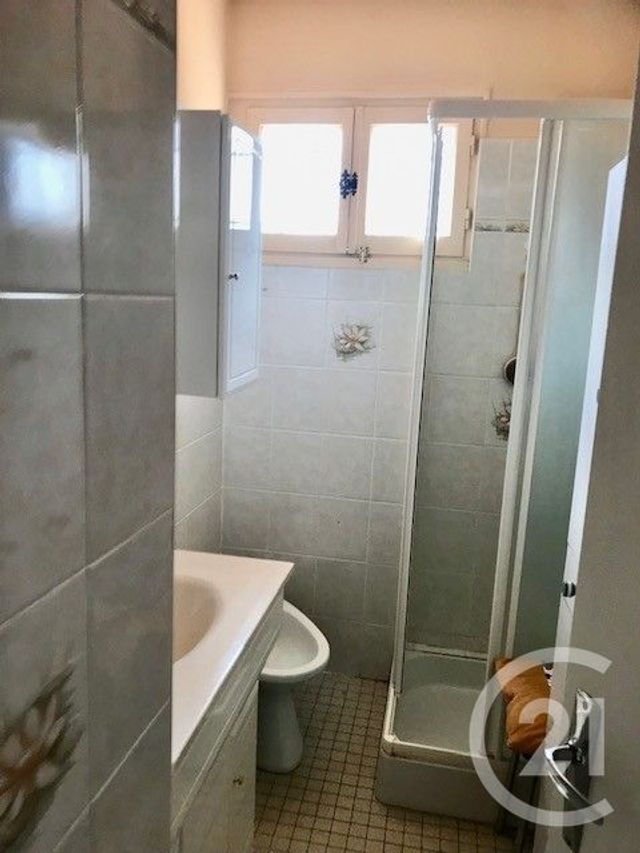 Afficher la photo en grand Maison à vendre - 3 pièces - 77,85 m2 - Mornay Sur Allier - 18 - CENTRE