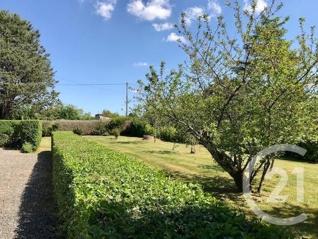 Afficher la photo en grand Maison à vendre - 3 pièces - 77,85 m2 - Mornay Sur Allier - 18 - CENTRE