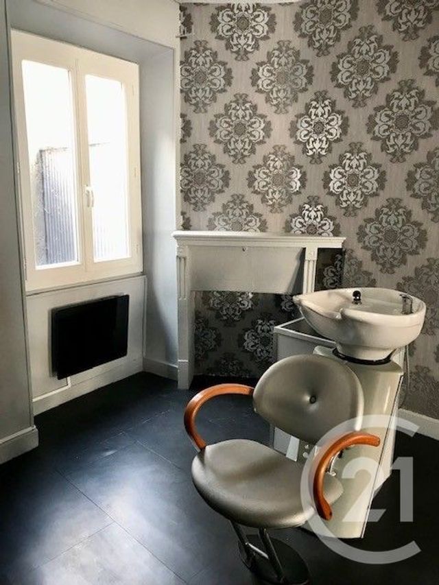 Afficher la photo en grand Maison à vendre - 3 pièces - 34,38 m2 - Sancoins - 18 - CENTRE