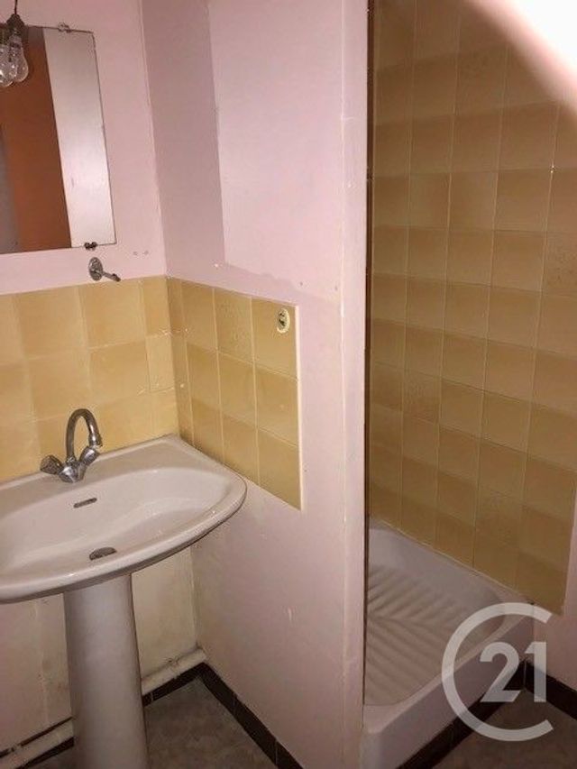 Afficher la photo en grand Maison à vendre - 3 pièces - 34,38 m2 - Sancoins - 18 - CENTRE