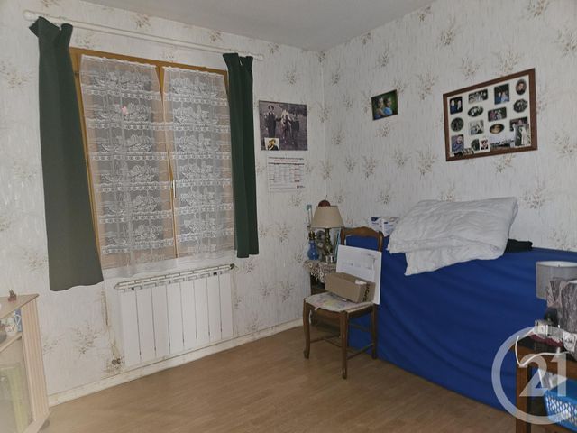 Afficher la photo en grand Maison à vendre - 6 pièces - 140 m2 - La Guerche Sur L Aubois - 18 - CENTRE