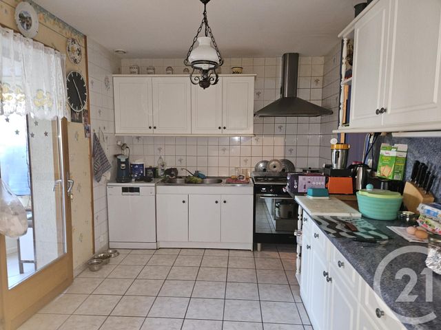 Afficher la photo en grand Maison à vendre - 6 pièces - 140 m2 - La Guerche Sur L Aubois - 18 - CENTRE