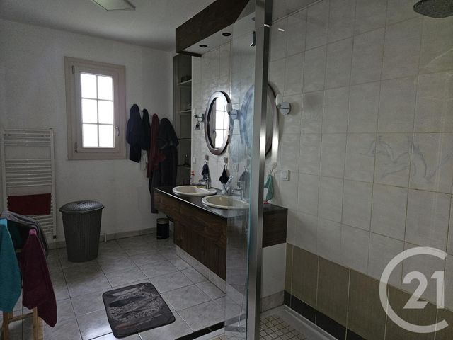 Maison à vendre - 7 pièces - 165 m2 - St Pierre Le Moutier - 58 - BOURGOGNE