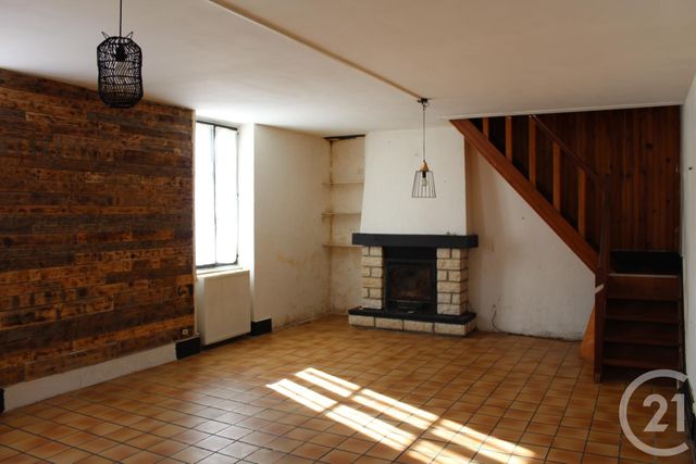 Afficher la photo en grand Maison à vendre - 3 pièces - 93,17 m2 - Sancoins - 18 - CENTRE