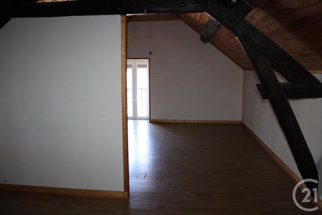 Afficher la photo en grand Maison à vendre - 3 pièces - 93,17 m2 - Sancoins - 18 - CENTRE