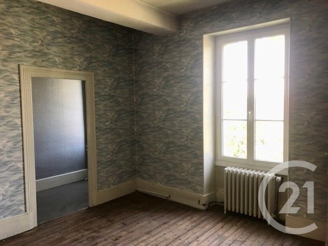 Maison &agrave; vendre - 11 pi&egrave;ces - 233,23 m2 - Blet - 18 - CENTRE