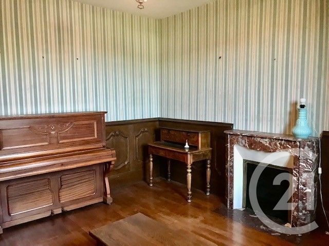 Maison &agrave; vendre - 11 pi&egrave;ces - 233,23 m2 - Blet - 18 - CENTRE