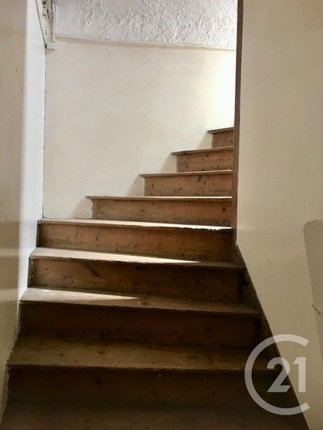 Maison &agrave; vendre - 11 pi&egrave;ces - 233,23 m2 - Blet - 18 - CENTRE