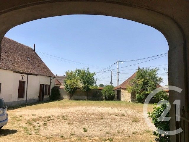 Maison &agrave; vendre - 11 pi&egrave;ces - 233,23 m2 - Blet - 18 - CENTRE