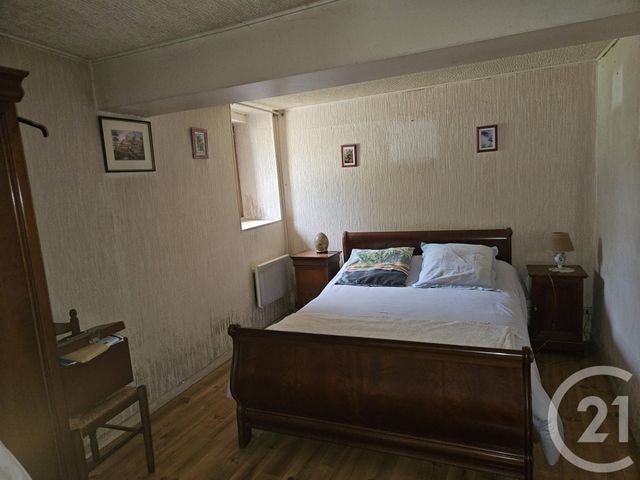 Maison &agrave; vendre - 3 pi&egrave;ces - 60 m2 - St Pierre Le Moutier - 58 - BOURGOGNE