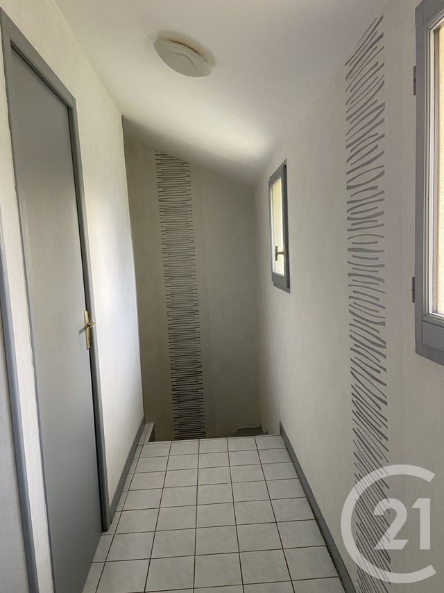 Maison &agrave; vendre - 4 pi&egrave;ces - 72 m2 - St Parize Le Chatel - 58 - BOURGOGNE