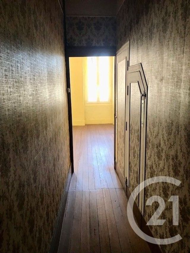 Maison &agrave; vendre - 6 pi&egrave;ces - 123,61 m2 - Sancoins - 18 - CENTRE
