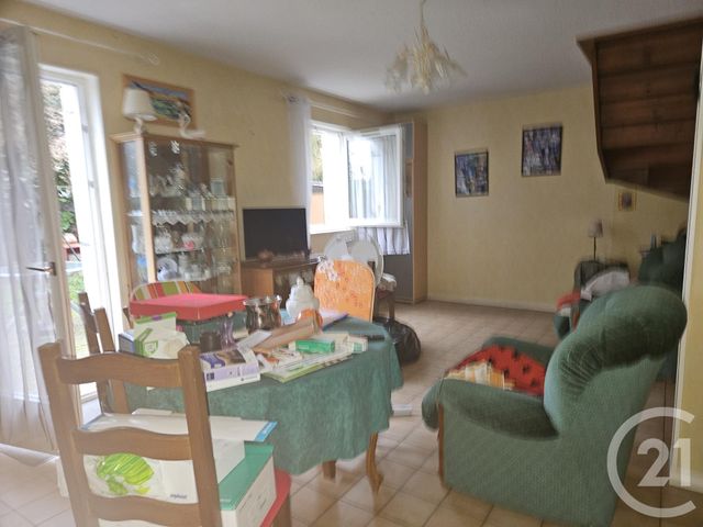 Maison &agrave; vendre - 4 pi&egrave;ces - 82 m2 - St Pierre Le Moutier - 58 - BOURGOGNE