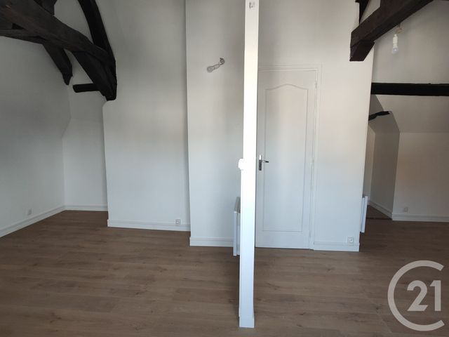 Maison &agrave; vendre - 8 pi&egrave;ces - 169,98 m2 - Sancoins - 18 - CENTRE